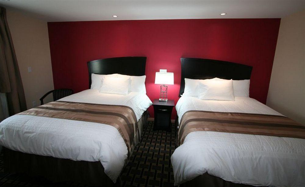 Masterson'S Motel Greater Napanee Exteriér fotografie